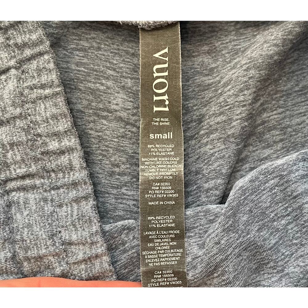 Vuori Performance Joggers and Pullover Hoodie Set Light Blue, Athleisure, Size S - Picture 4 of 10